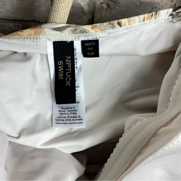 NWT Nip Tuck Retro' spective Jean Tummy Control One Piece Swimsuit - Picture 4 of 15